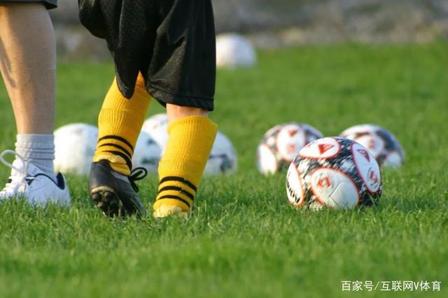 意甲-弗拉霍维奇2射1传 尤文3-0萨勒尼塔纳