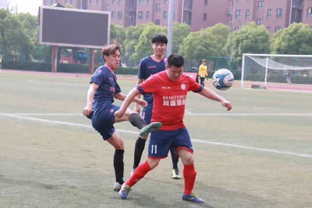 意甲-莱奥连续3场破门制胜 AC米兰1-0维罗纳